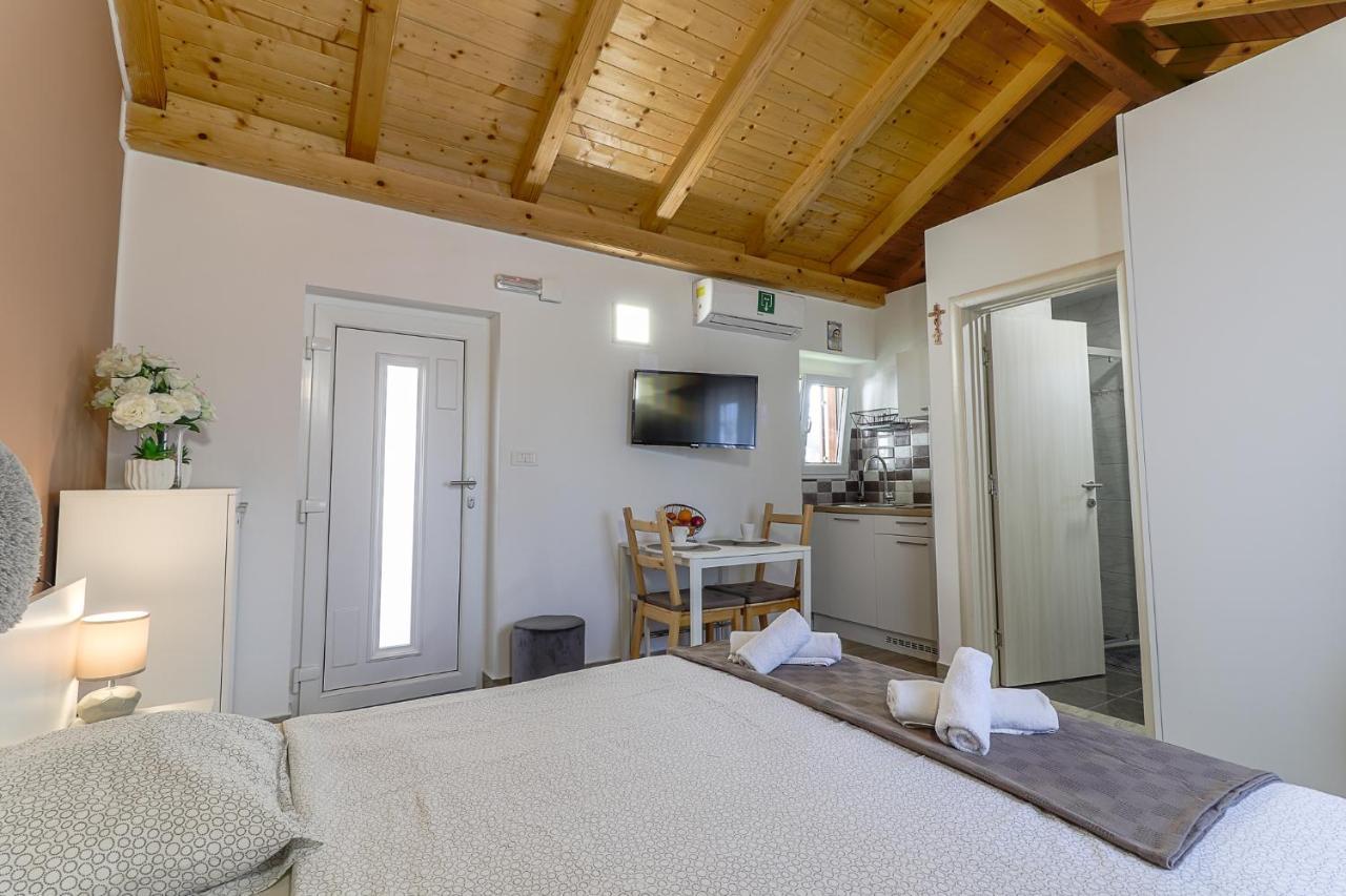 Apartman Juraj I Matej Vrsar Exteriör bild