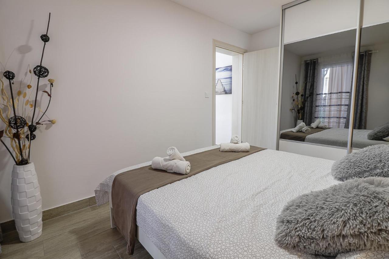 Apartman Juraj I Matej Vrsar Exteriör bild